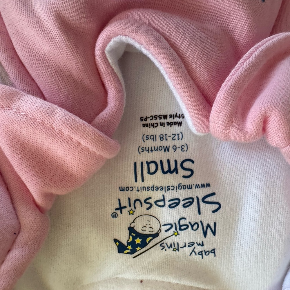 Baby Merlins Majic Sleepsuit Pink Small - Picture 2 of 4